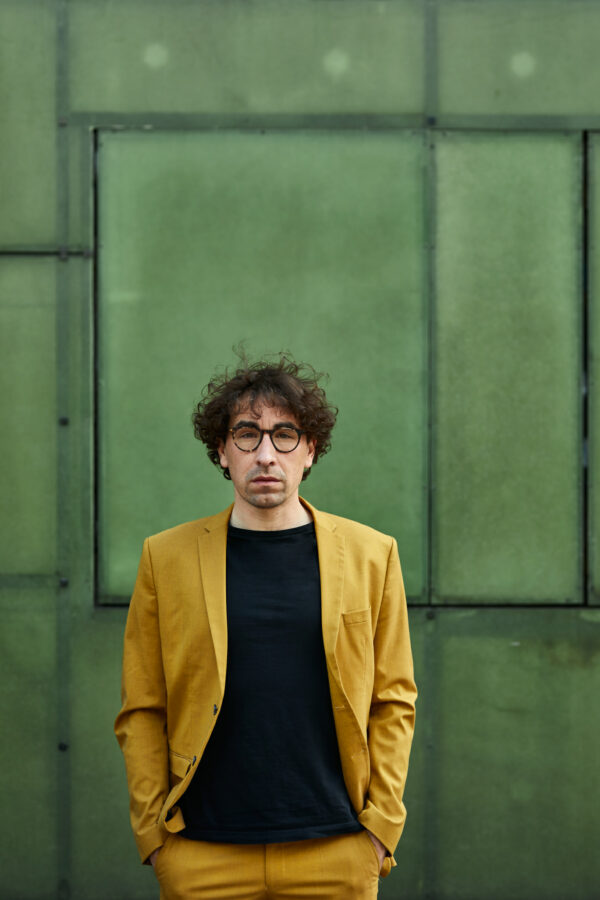 Professionelle Porträts von Schauspieler Steffen Weixler in Köln für seine Online-Präsenz
