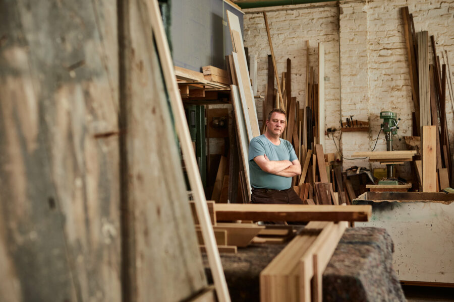 Professionelles Portrait eines Handwerkers für die Website